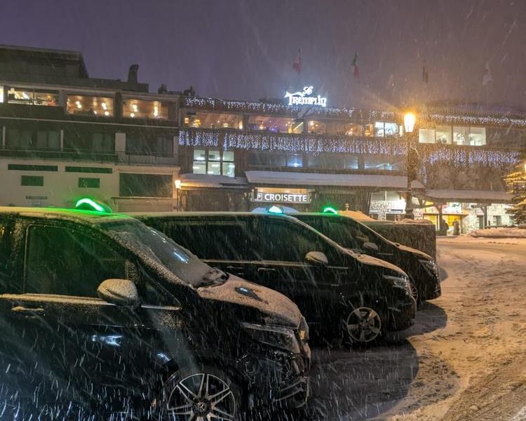 transport to courchevel